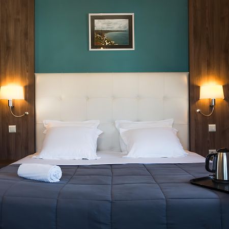 Hotel Les Pieux En Cotentin Bagian luar foto