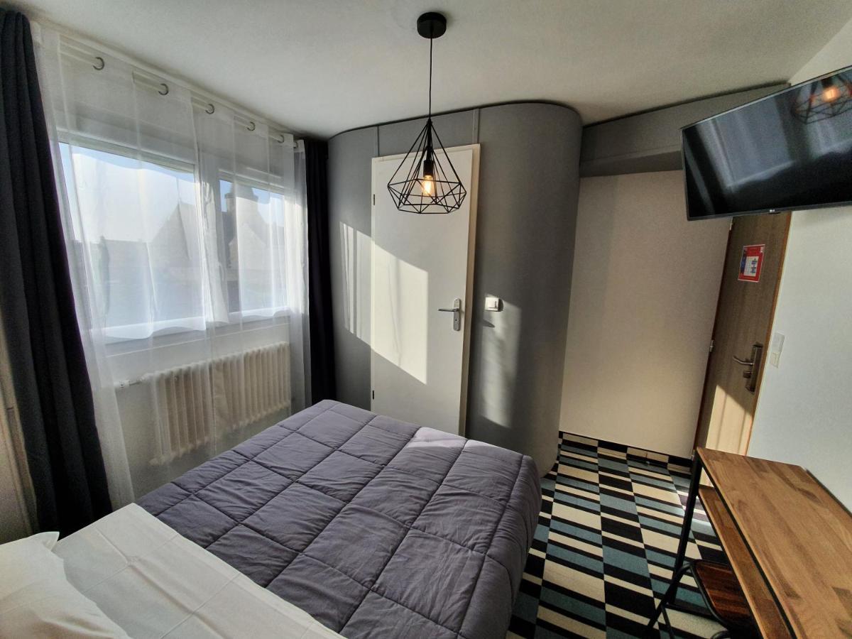 Hotel Les Pieux En Cotentin Bagian luar foto
