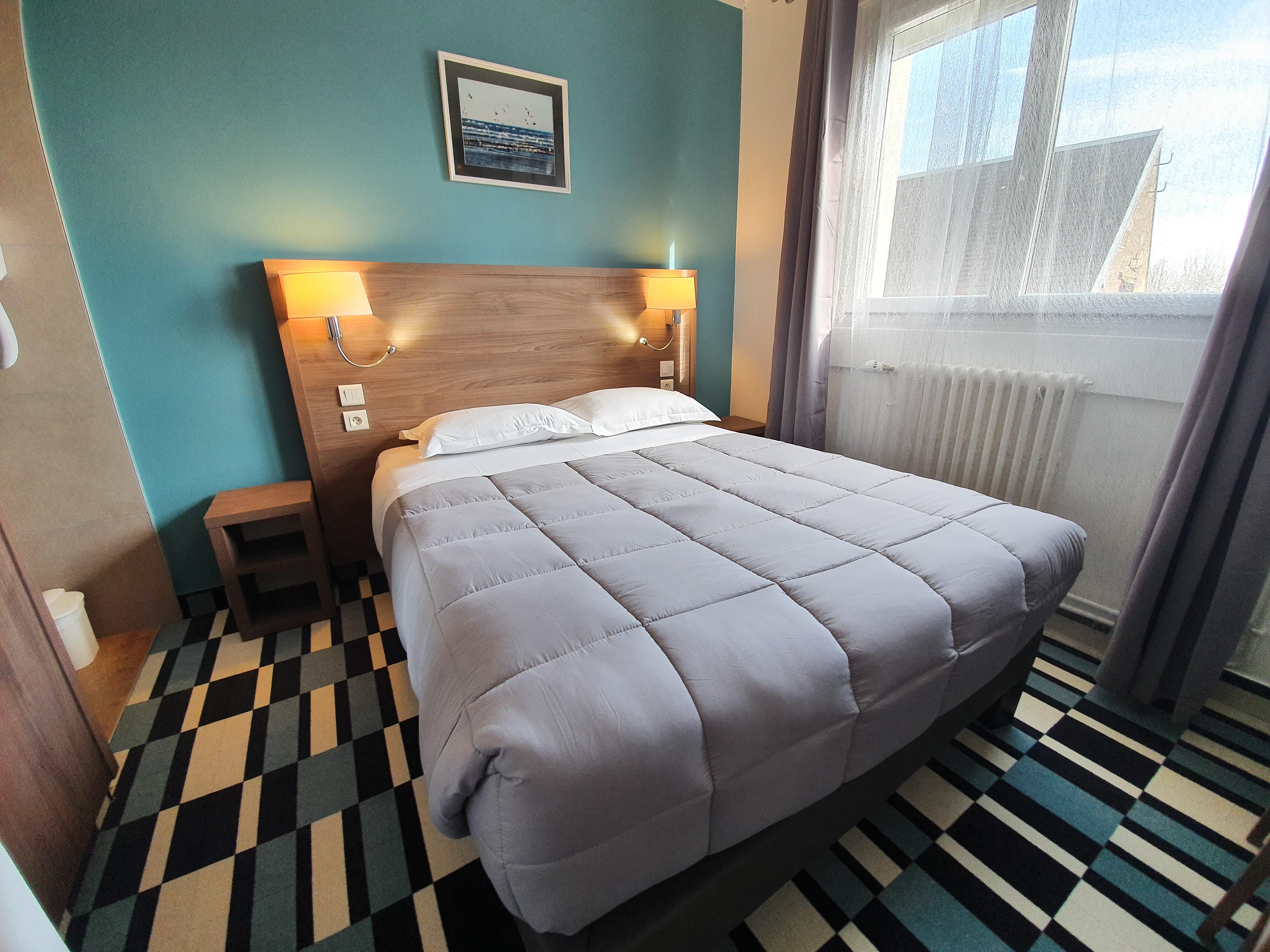 Hotel Les Pieux En Cotentin Bagian luar foto