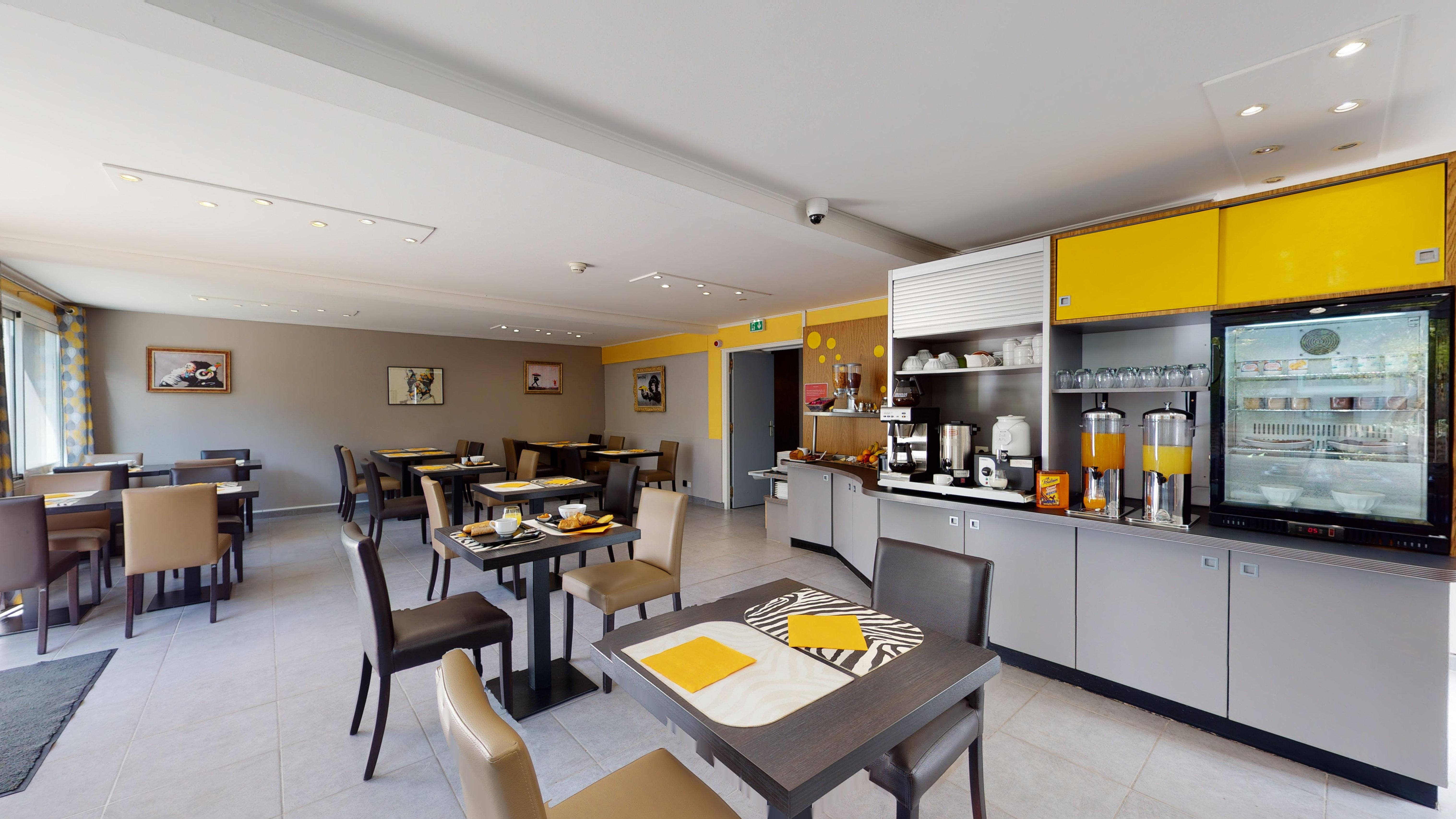 Hotel Les Pieux En Cotentin Bagian luar foto